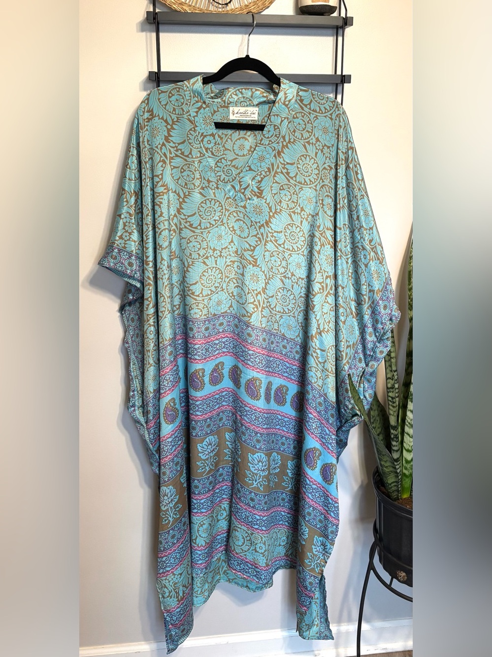 Kantha Bae Silk Muu